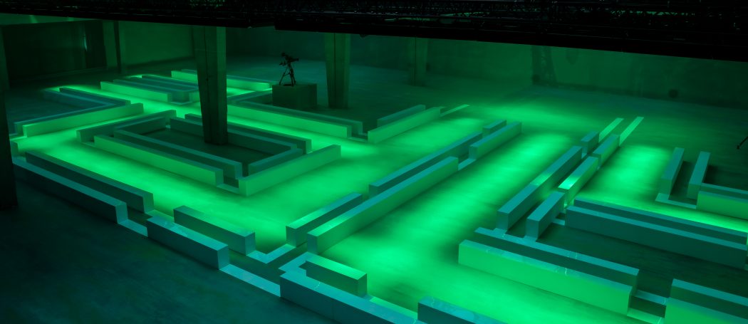 01_LACOSTE_OBO_FW19_FASHION_SHOW_SCENOGRAPHY_DEFILE_MODE_STEPHANE_DEROUSSENT- _97A0826