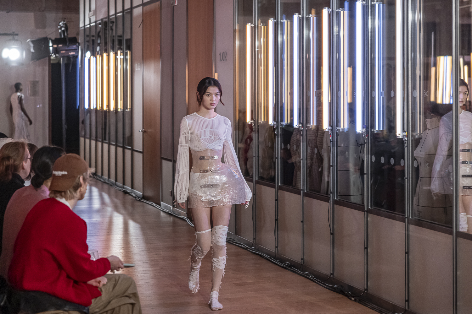 02_OBO_IFM_FASHION_SHOW_STUDENT_MODEL_DEFILE_MODE_STEPHANE_DEROUSSENT