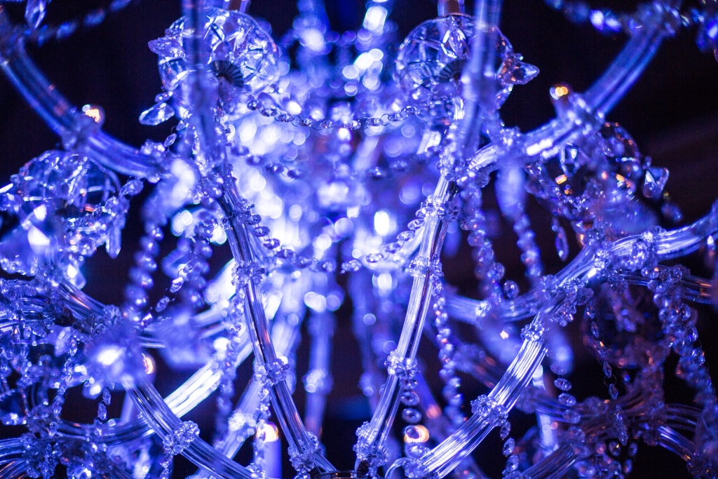 06-ELIE_SAAB_OBO_HAUTE_COUTURE_FW14_FASHION_SHOW_MODEL_SCENOGRAPHY