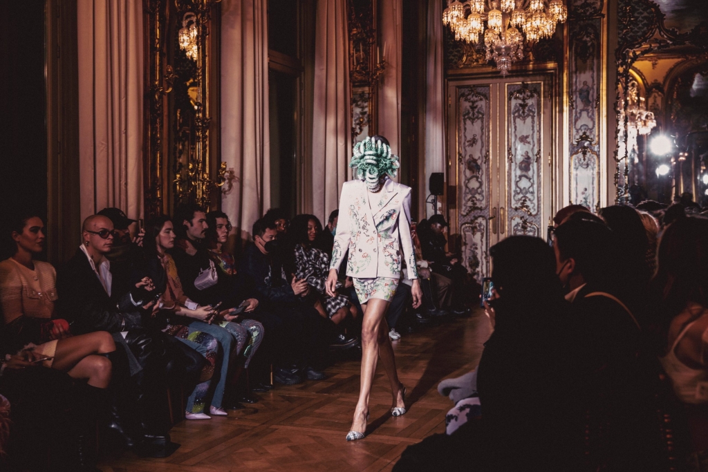 06-OBO_GERMANIER_FW22_SCENOGRAPHY_FASHION-SHOW_DEFILE_MODE_MATHIEU_BAUMER