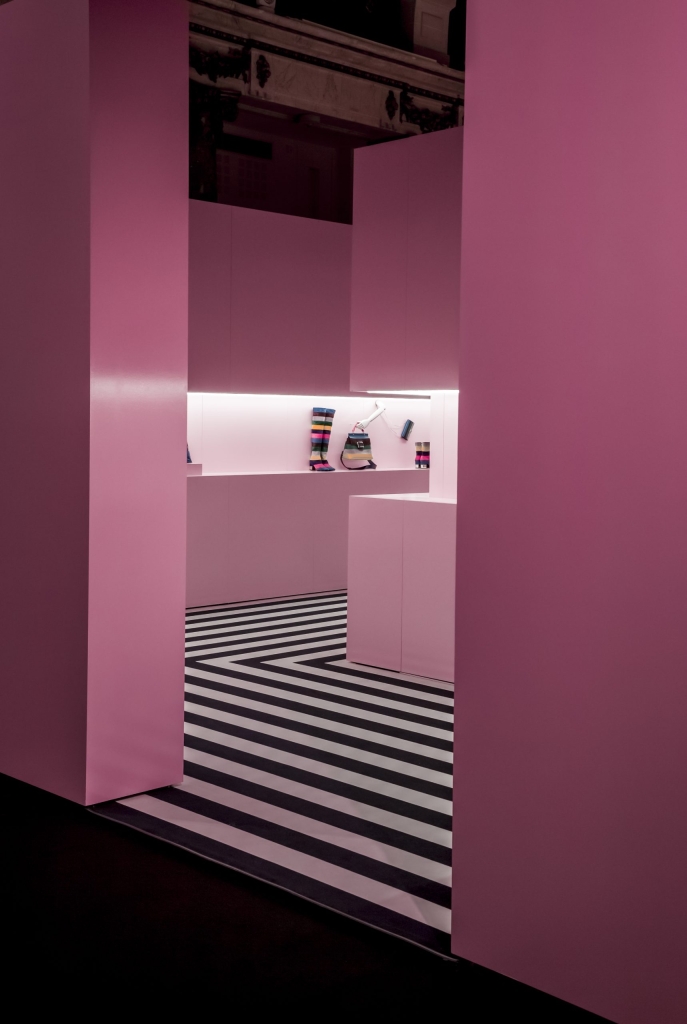 06_OBO_ROGER_VIVIER_PRESENTATION_SCENOGRAPHY_LUXE_LAUNCH