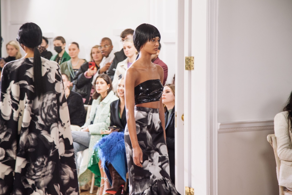 08-HUISHANGZANG_OBO_FASHION_SHOW_DEFILE_MODE_BACKSTAGE