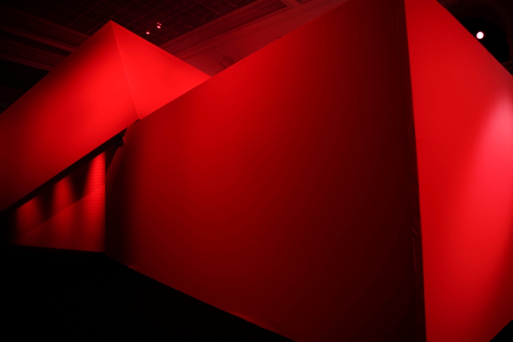 08_OBO_ROGER_VIVIER_PRESENTATION_SCENOGRAPHY_LUXURY_LAUNCH_EXPERIENCE