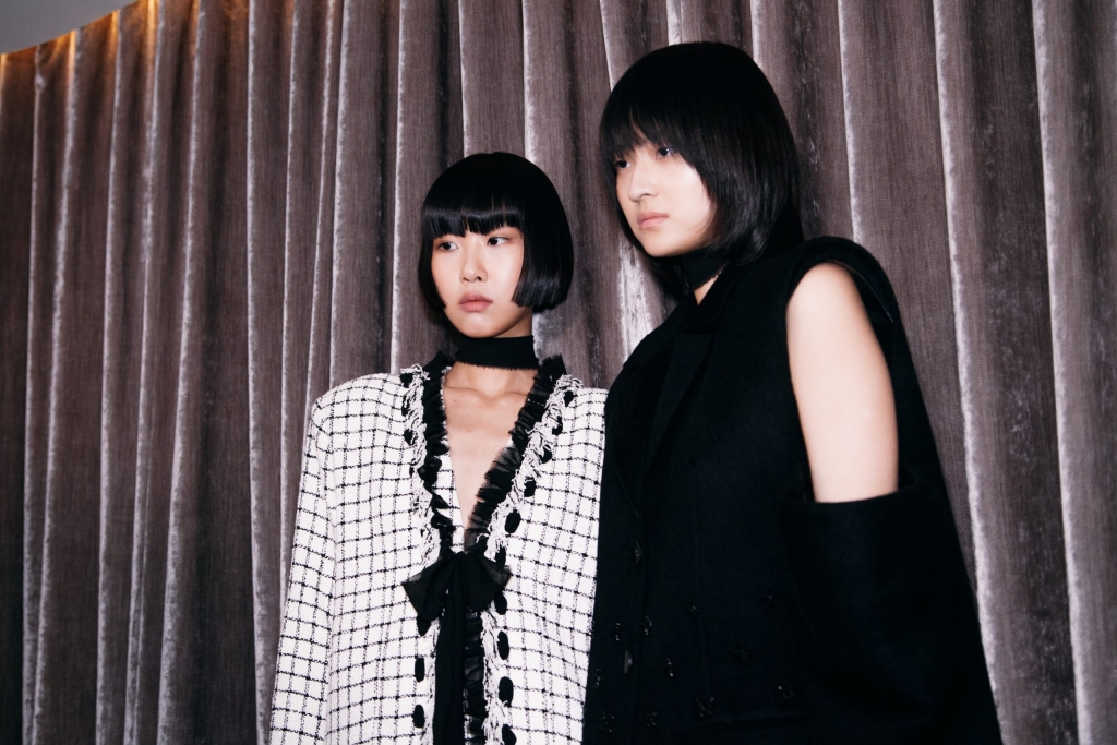 09-HUISHANZHANG_OBO_FW23_FASHION_BACKSTAGE_DEFILE_MODE_ED_GRANT- IMG_