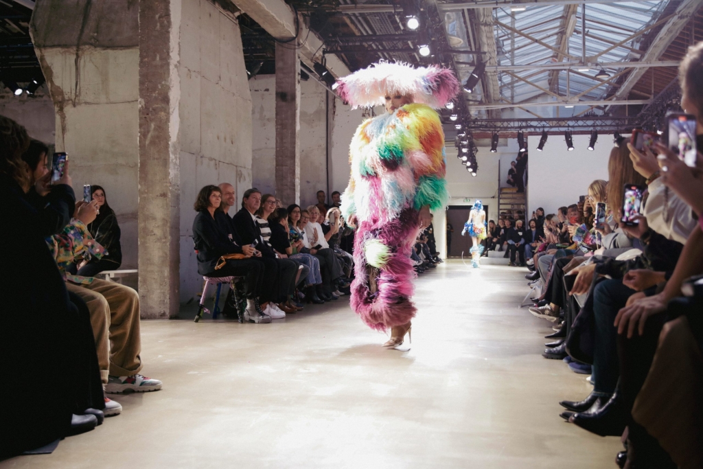 10-OBO_GERMANIER_SS23_FASHION_SHOW_BACSKSTAGE_MODEL_DEFILE_MODE_mathieu_baumer