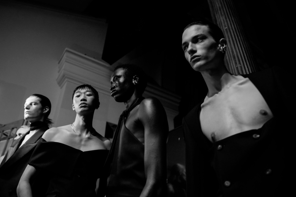 11-EGONLAB_SS24-BACKSTAGE_MODEL_FASHION_SHOW_MATHIEU BAUMER
