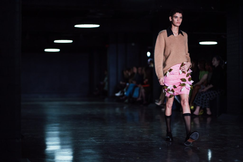 11-EMILIA_WICKSTEAD_OBO_FASHION_SHOW_BACKSTAGE_MODEL_LUXURY.