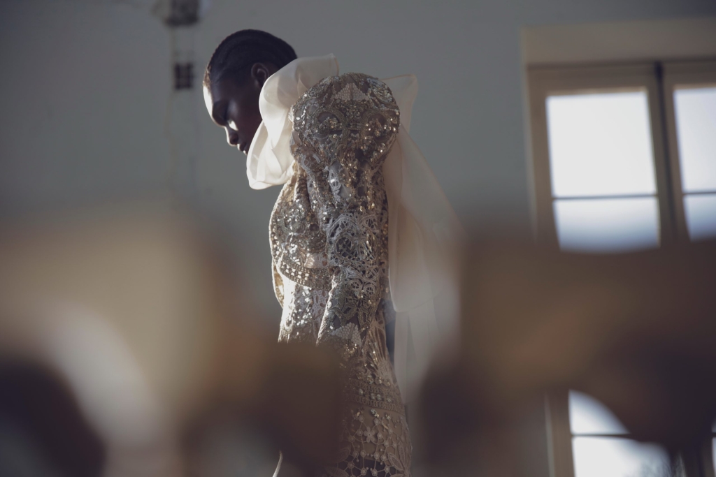 11_ELIE_SAAB_OBO_SS20_BACKSTAGE_FASHION_SHOW_DEFILE_MODE_LUXURY