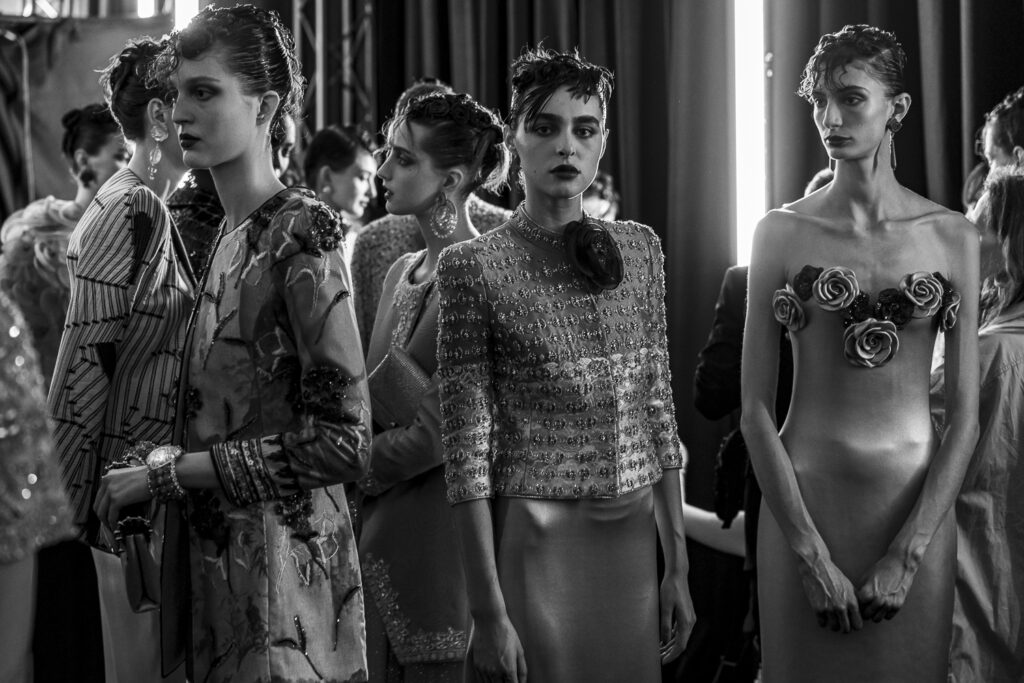 11_OBO_ARMANI_FASHION_MODEL_SHOW_BACKSTAGE_DEFILE_MODE_LUXURY_STEPHANE_DEROUSSENT_H.C. fw2023-4774