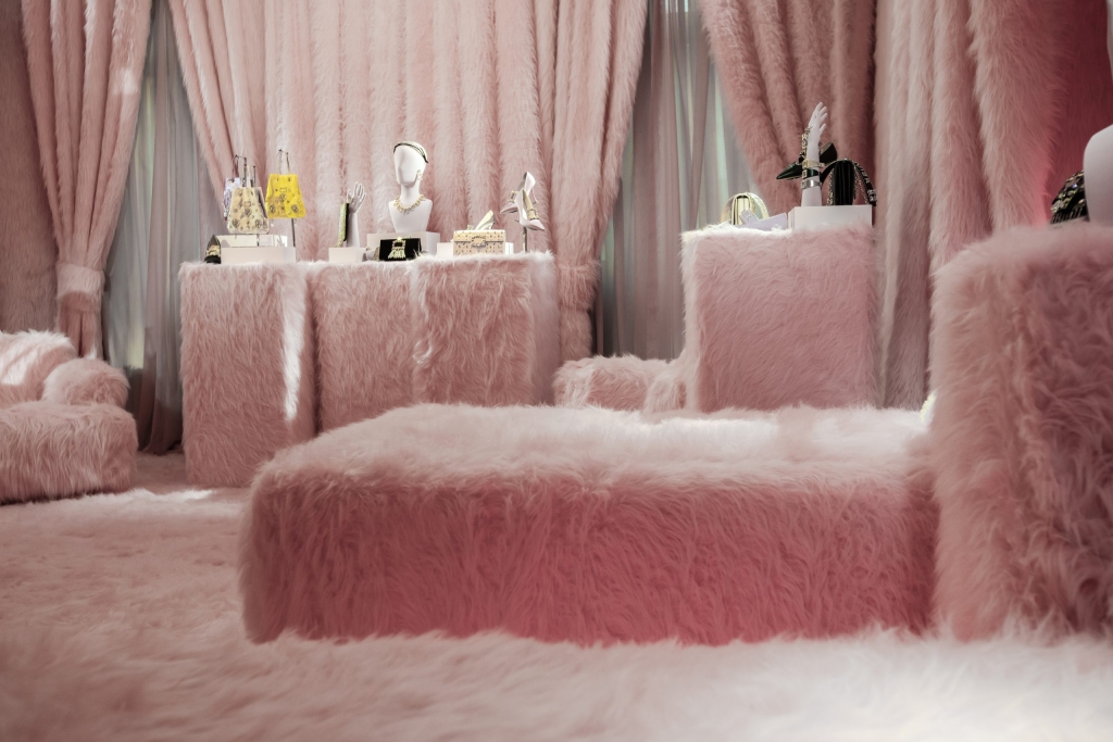 12_OBO_ROGER_VIVIER_SCENOGRAPHY_EXPERIENCE_LAUNCH_LUXURY