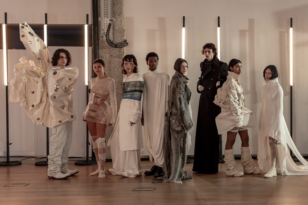 15_OBO_IFM_FASHION_SHOW_STUDENT_MODEL_DEFILE_MODE_STEPHANE_DEROUSSENT