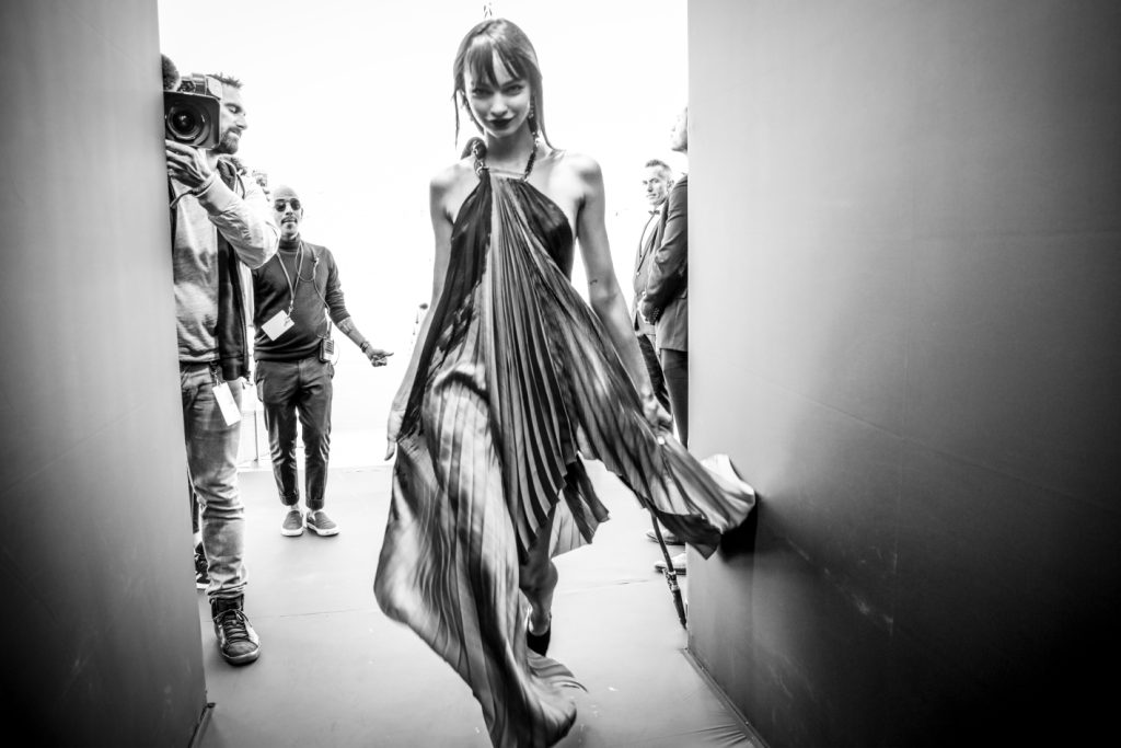 17_LOREAL_OBO_SHOW_DEFILE_MAKEUP_MODEL_SEINE_BACKSTAGE_MATHIEU BAUMER - _MG_4355