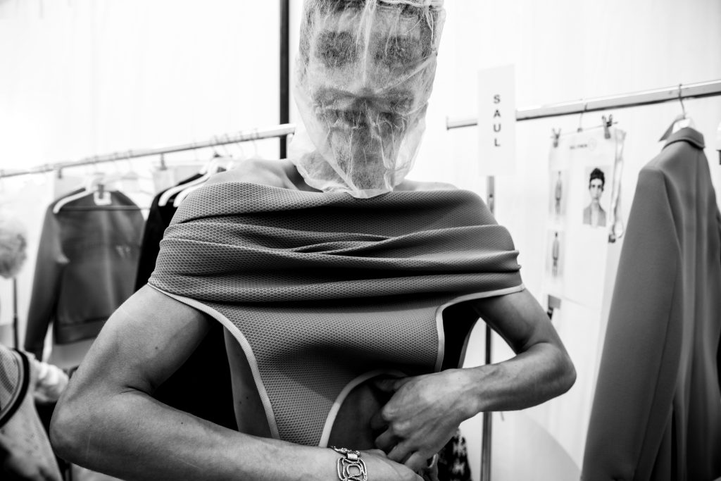 19_BO_LACOSTE_RTW22_FASHION_SHOW_BACKSTAGE_MODEL_MATHIEU BAUMER - _MG_0841