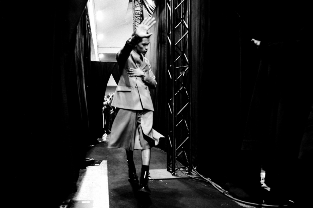 19_OBO_AMI_RTWFW24_BACKSTAGE_DEFILE_MODE_FASHION_SHOW_LUXURY_MATHIEU_BAUMER.