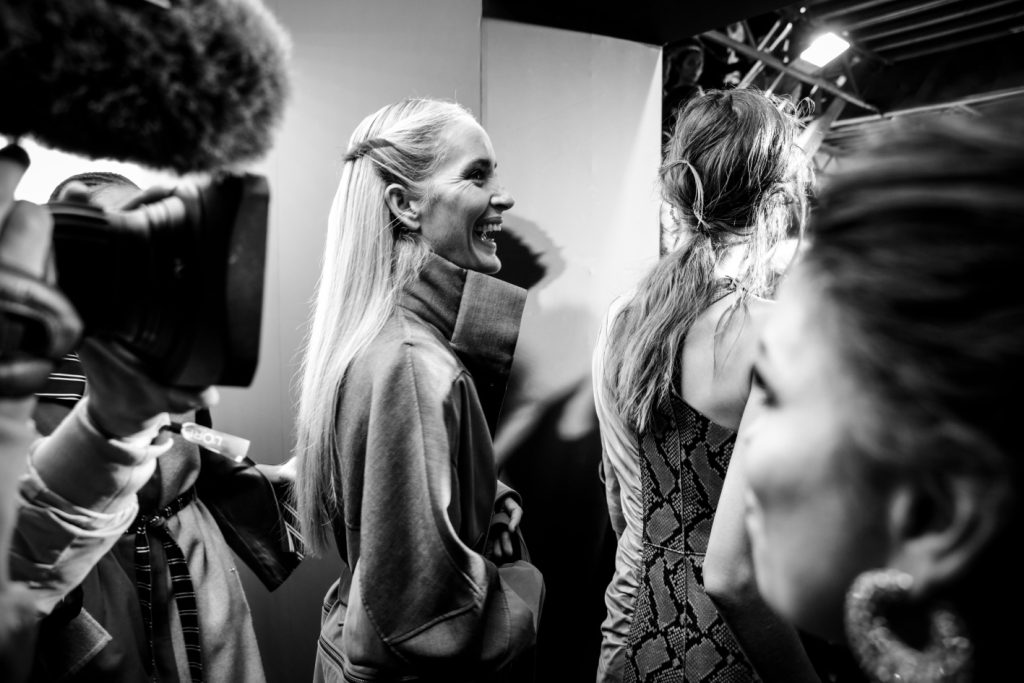 22_LOREAL_OBO_SHOW_DEFILE_MAKEUP_MODEL_SEINE_BACKSTAGE_MATHIEU BAUMER - _MG_4539