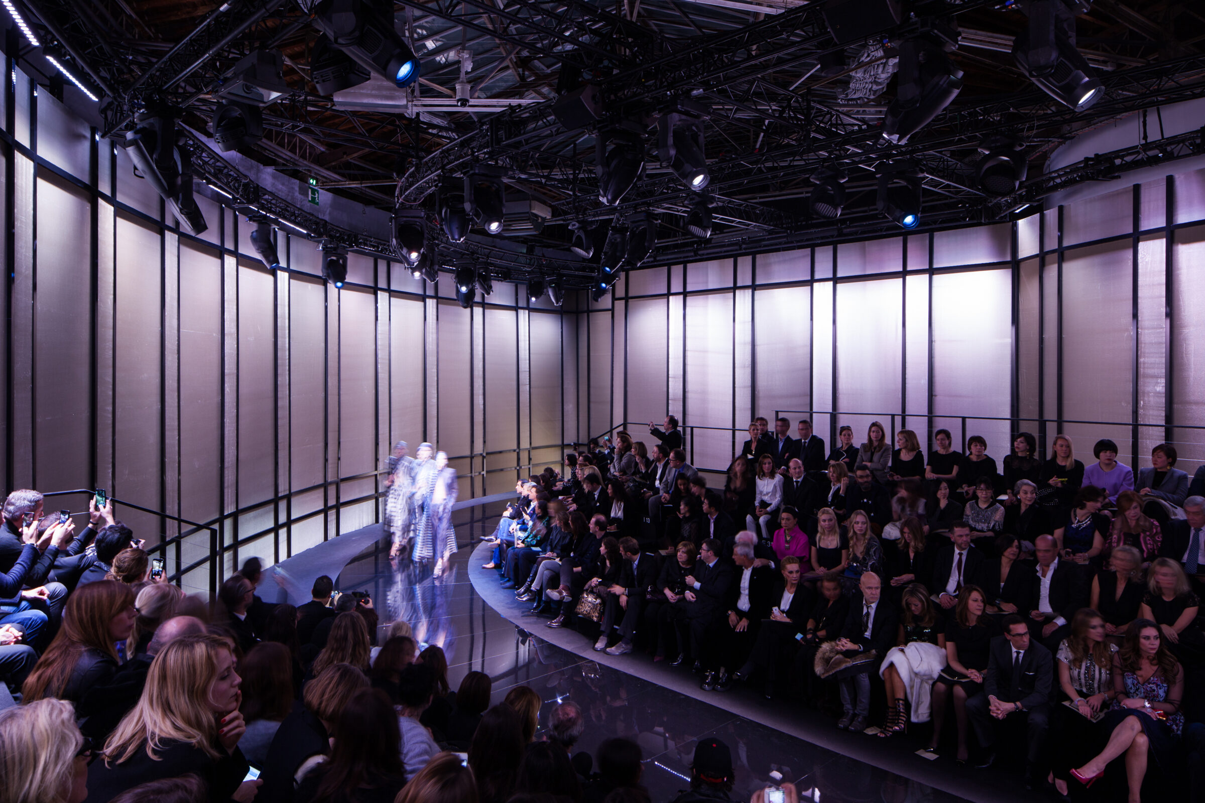 2_OBO_ARMANI_HCSS14_SCENOGRAPHY_DEFILE_MODE_FASHION_SHOW_LUXURY