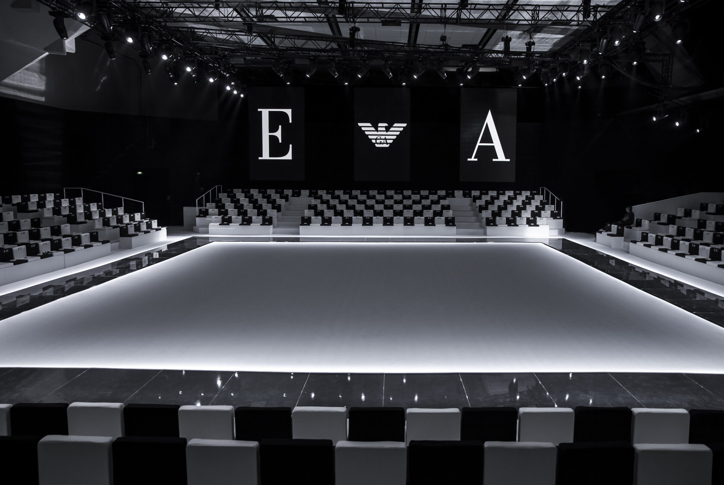 3_OBO_EMPORIO_ARMANI_DEFILE_FASHION_SHOW_SCENOGRAPHY_LUXURY_STEPHANE DEROUSSENT- _MG_8417