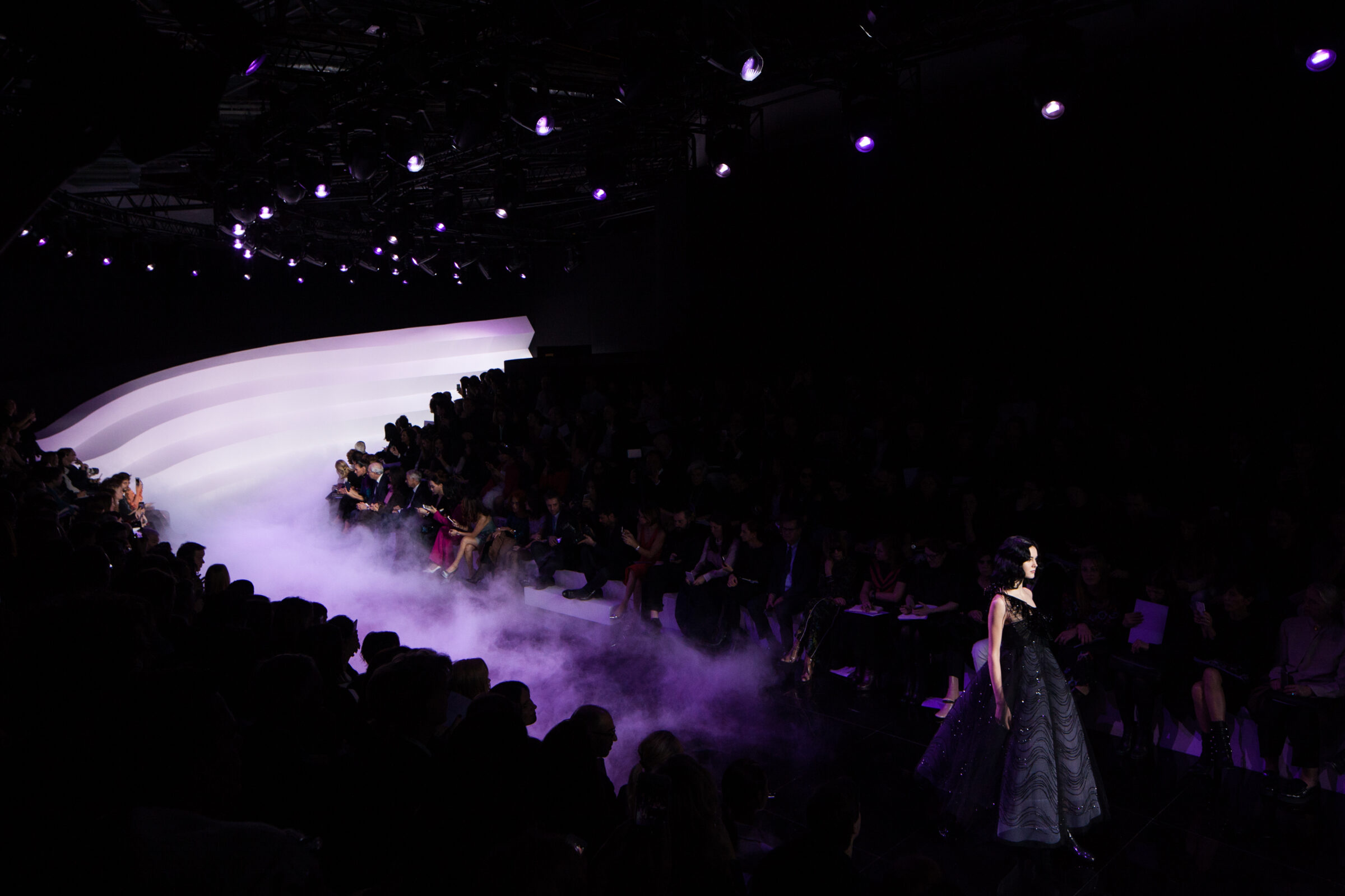4_OBO_ARMANI_HAUTE_COUTURE_SS16_SCENOGRAPHY_DEFILE_MODE_FASHION_SHOW_LUXURY