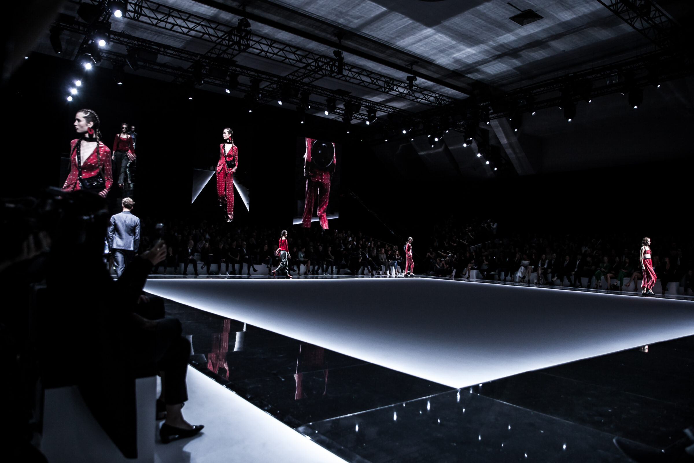 7_OBO_EMPORIO_ARMANI_DEFILE_FASHION_SHOW_SCENOGRAPHY_LUXURY_STEPHANE DEROUSSENT- _MG_8495