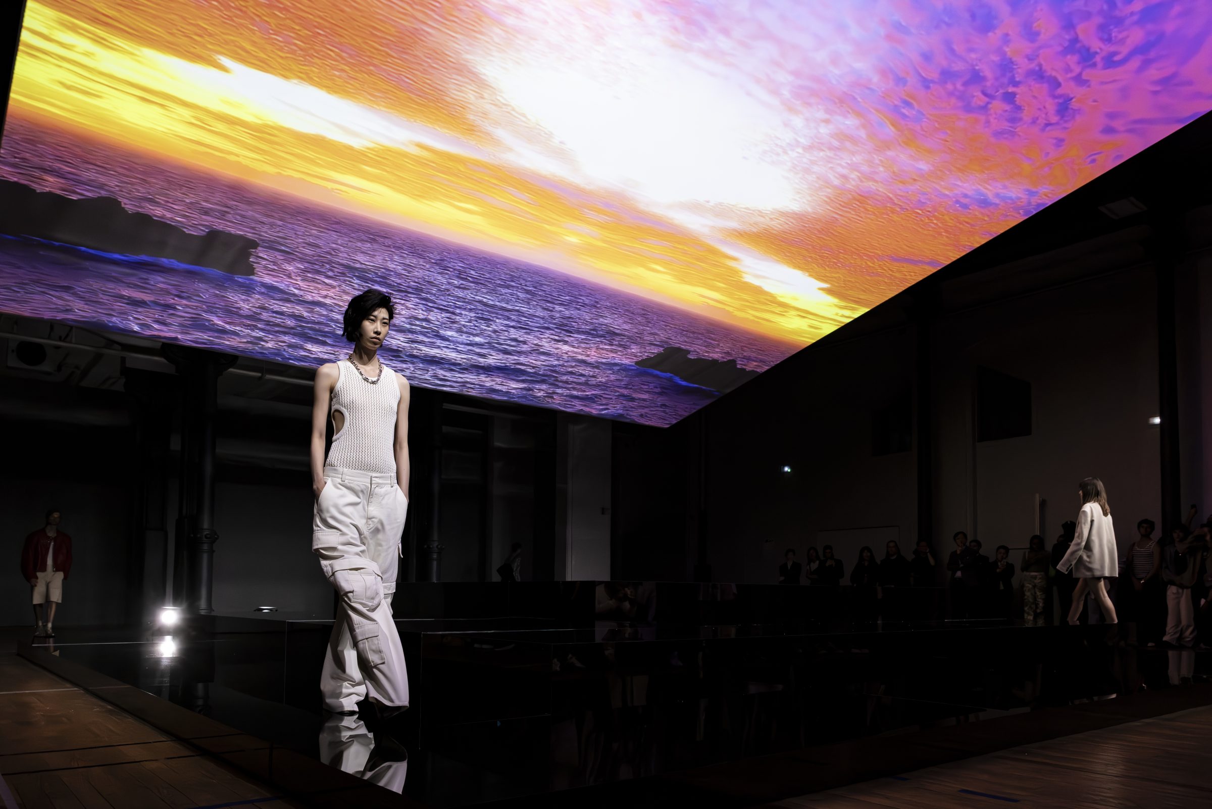 03_OBO_SYSTEM_DEFILE_MODE_FASHION_SHOW_MODEL_EVENT_SET_DESIGN_PRODUCTION