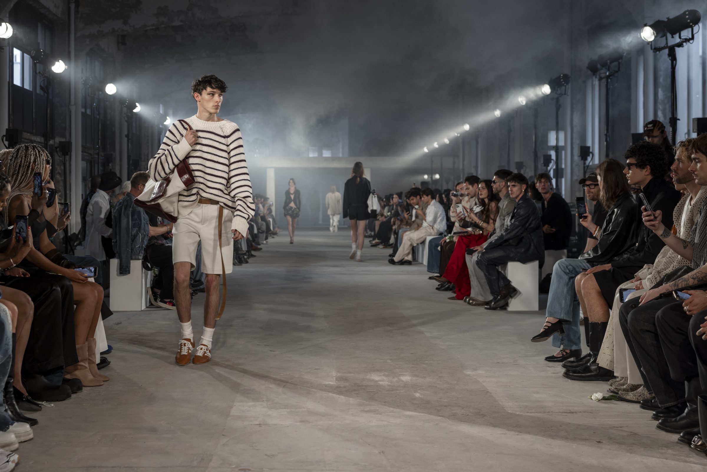 05_OBO_SYSTEM_DEFILE_MODE_FASHION_SHOW_PRODUCTION_STEPHANE DEROUSSENT