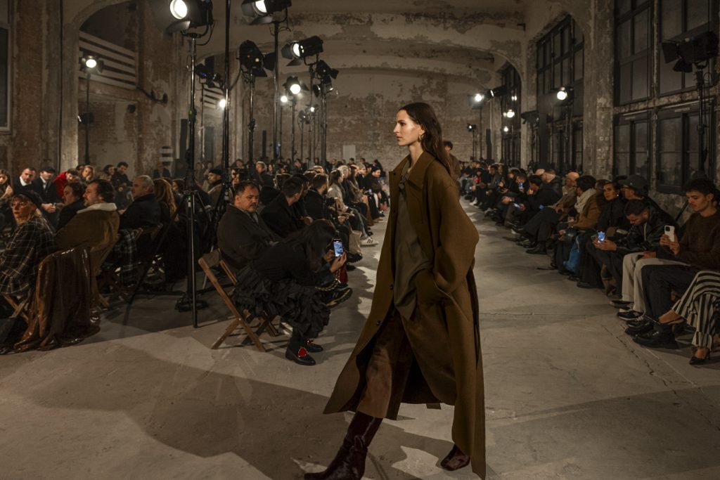 OBO_AMI_MEN'S FW 25_CG4_2201..25_STEPHANE DEROUSSENT_INSTA51