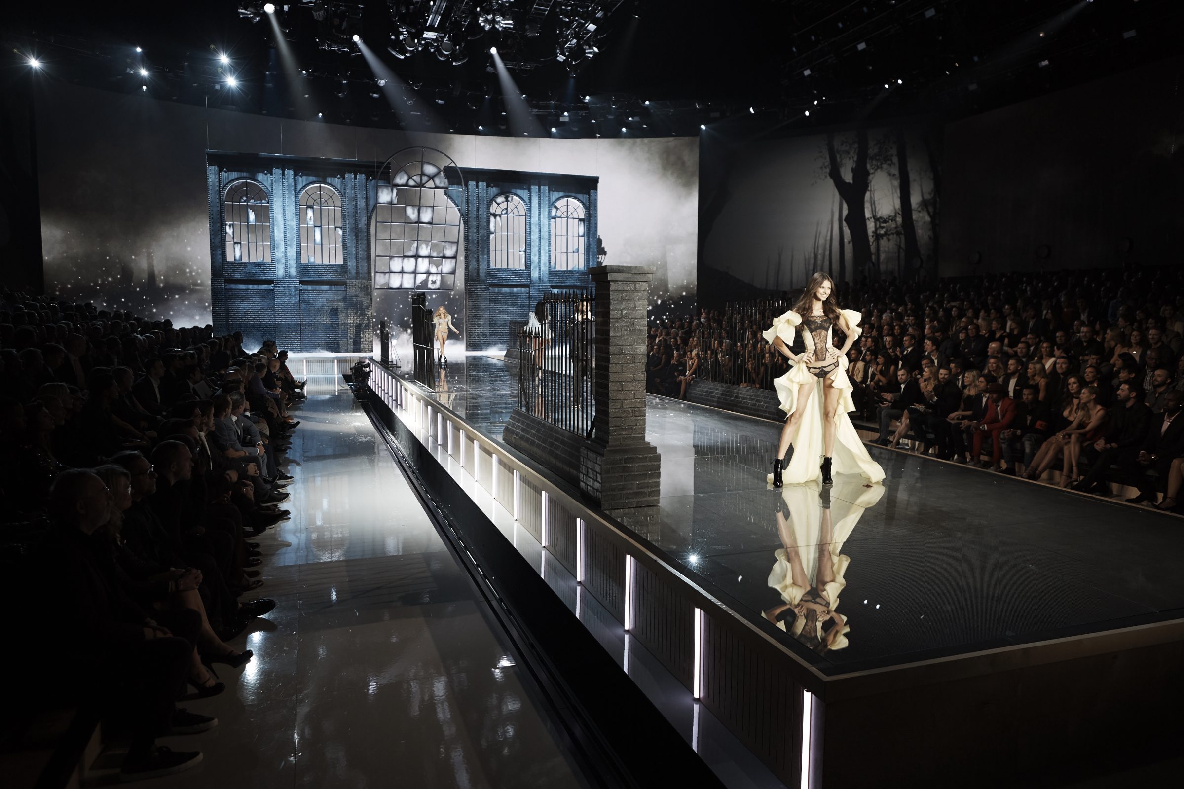 OBO_VICTORIA SECRET,NYC, 201518