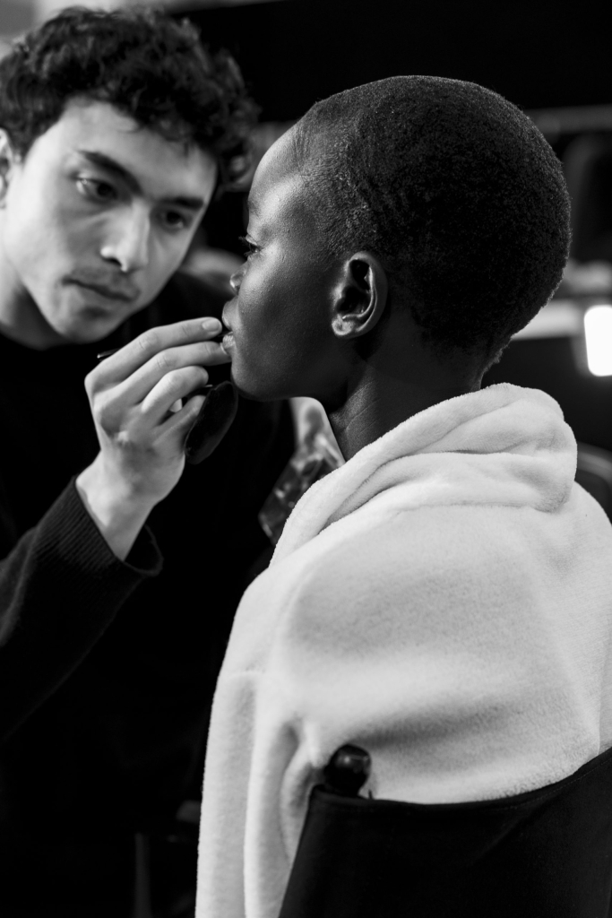 STEPHANE DEROUSSENT VIKTOR&ROLF H.C. p-é25 HD-8422