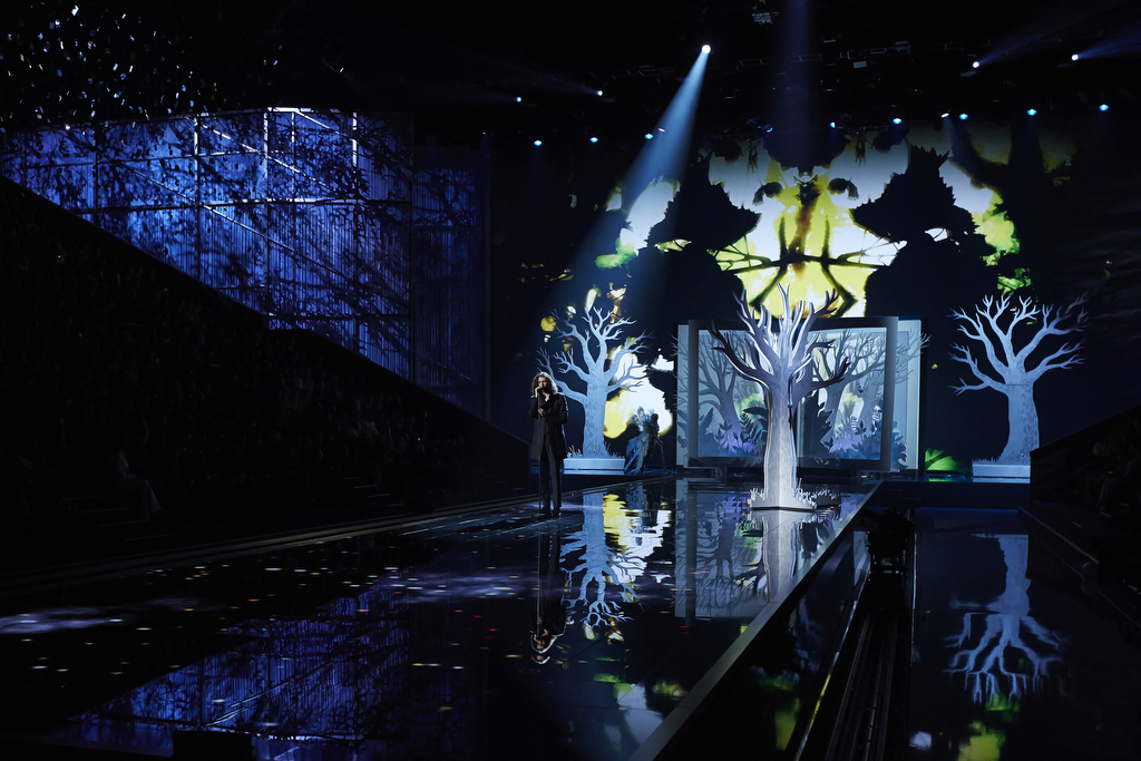 VS-021214-SHOW-152