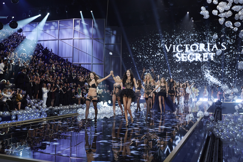 VS-021214-SHOW-211