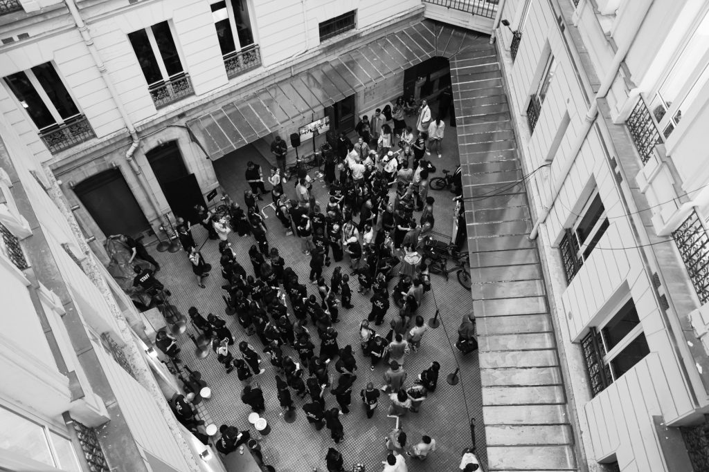 OBO_AMI_SS 26_PLACE DES VICTOIRES_MATHIEU BAUMER_Jpeg_37