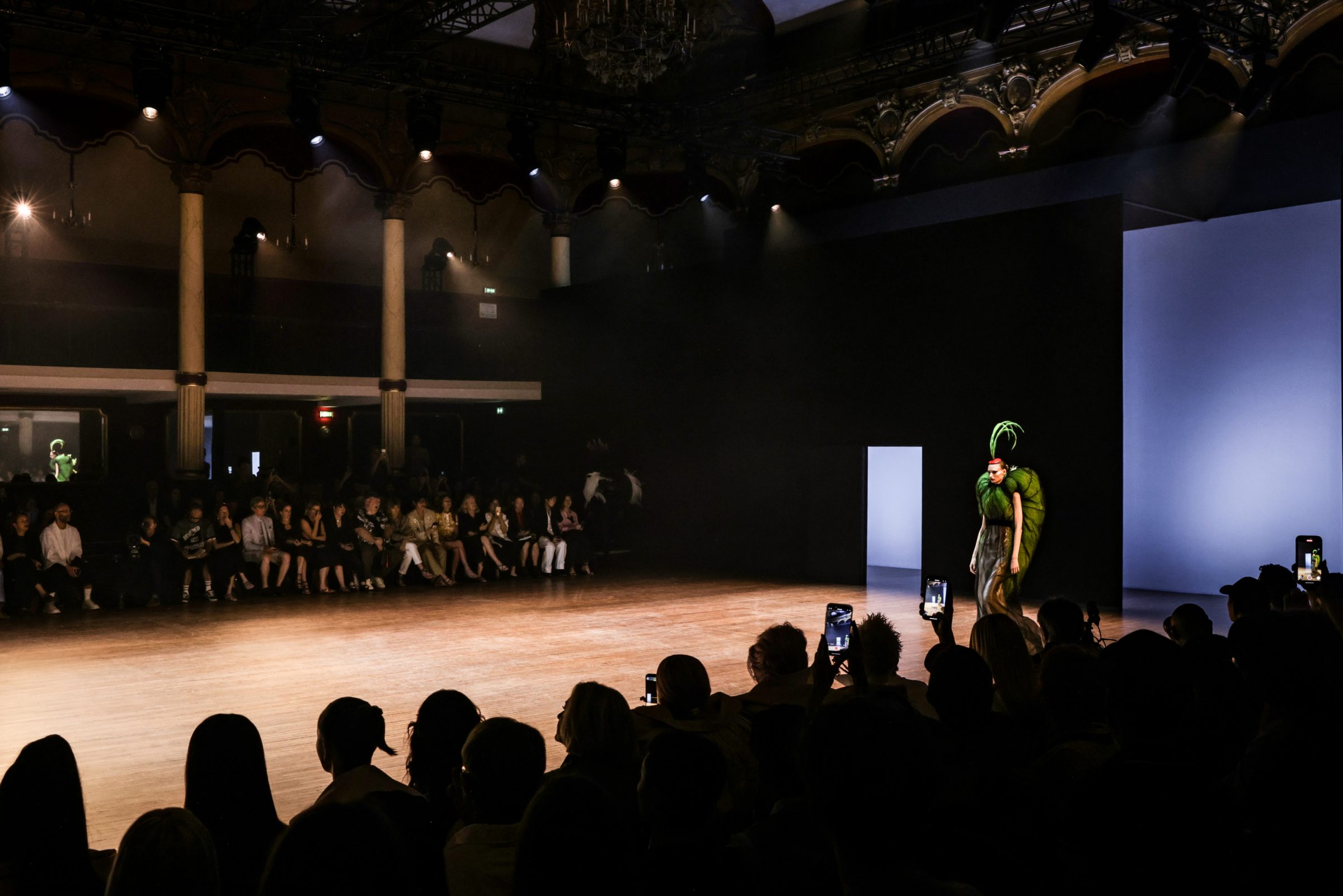 OBO_VIKTOR&ROLF_HC FW 25_SALLE WAGRAM_JULY 25_MATHIEU BAUMER48