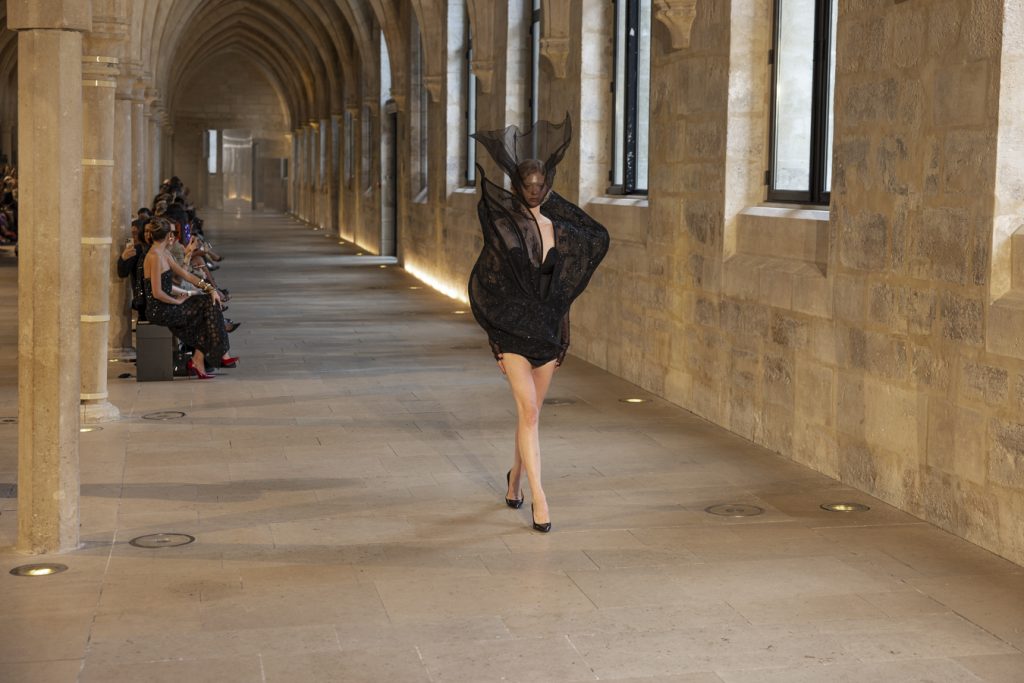 STEPHANE DEROUSSENT RAHUL MISHRA H.C. ah25 INSTA-2449