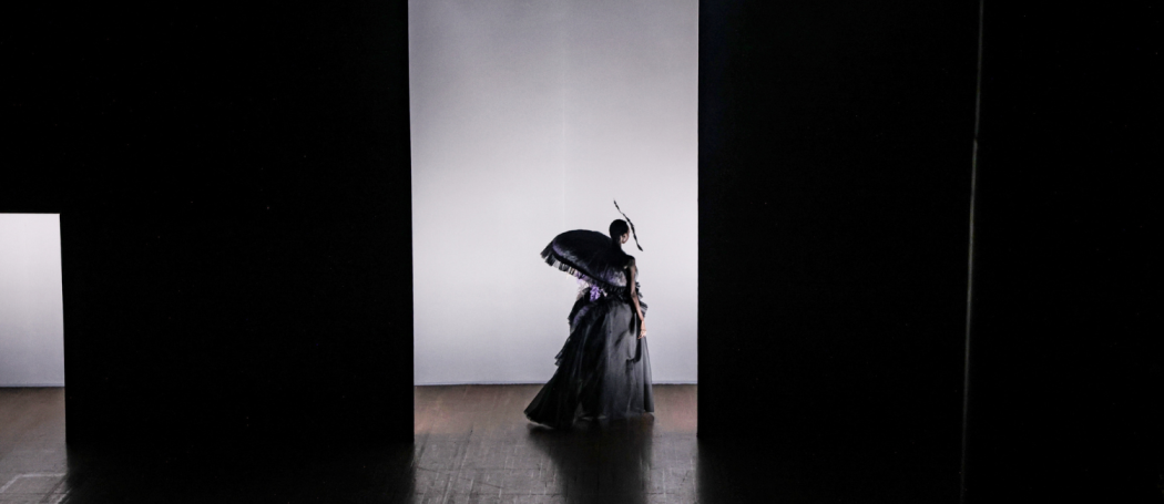 VIKTOR & ROLF FW 2025 COUTURE SHOW
