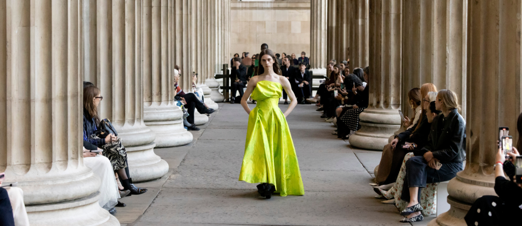 Erdem ss 26 show