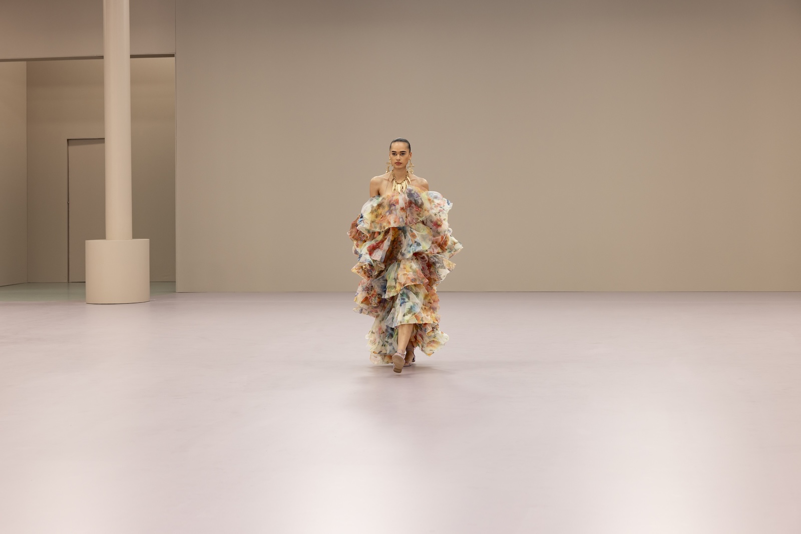 OBO_ZIMMERMANN_SS26_CARREAU DU TEMPLE_STEPHANE DEROUSSENT_HD175