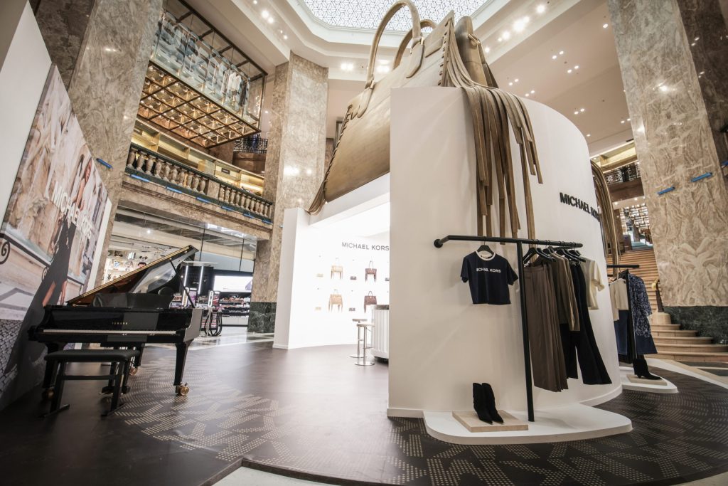 OBO_MICHAEL KORS_POPUP GL LAFAYETTE CHAMPS ELYSEES_SEPT 25_2