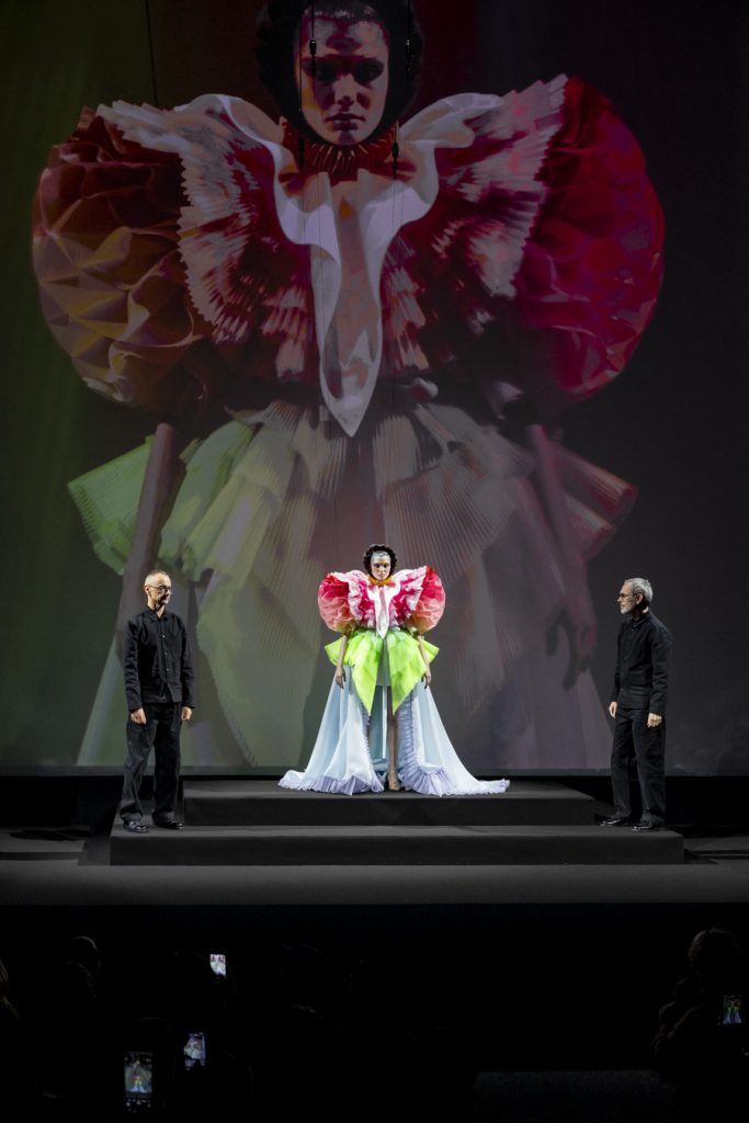 STEPHANE DEROUSSENT VIKTOR&amp;ROLF H.C.pé26 INSTA-7371