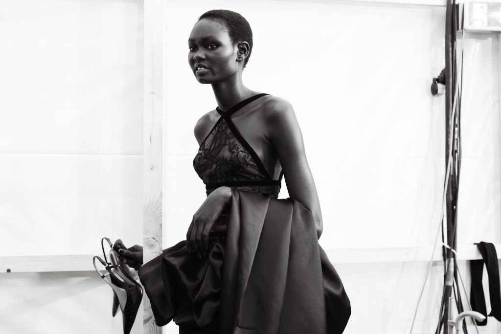 OBO_ELIE SAAB_ FW26_Caroussel du Louvre_MATHIEU BAUMER_INSTA50