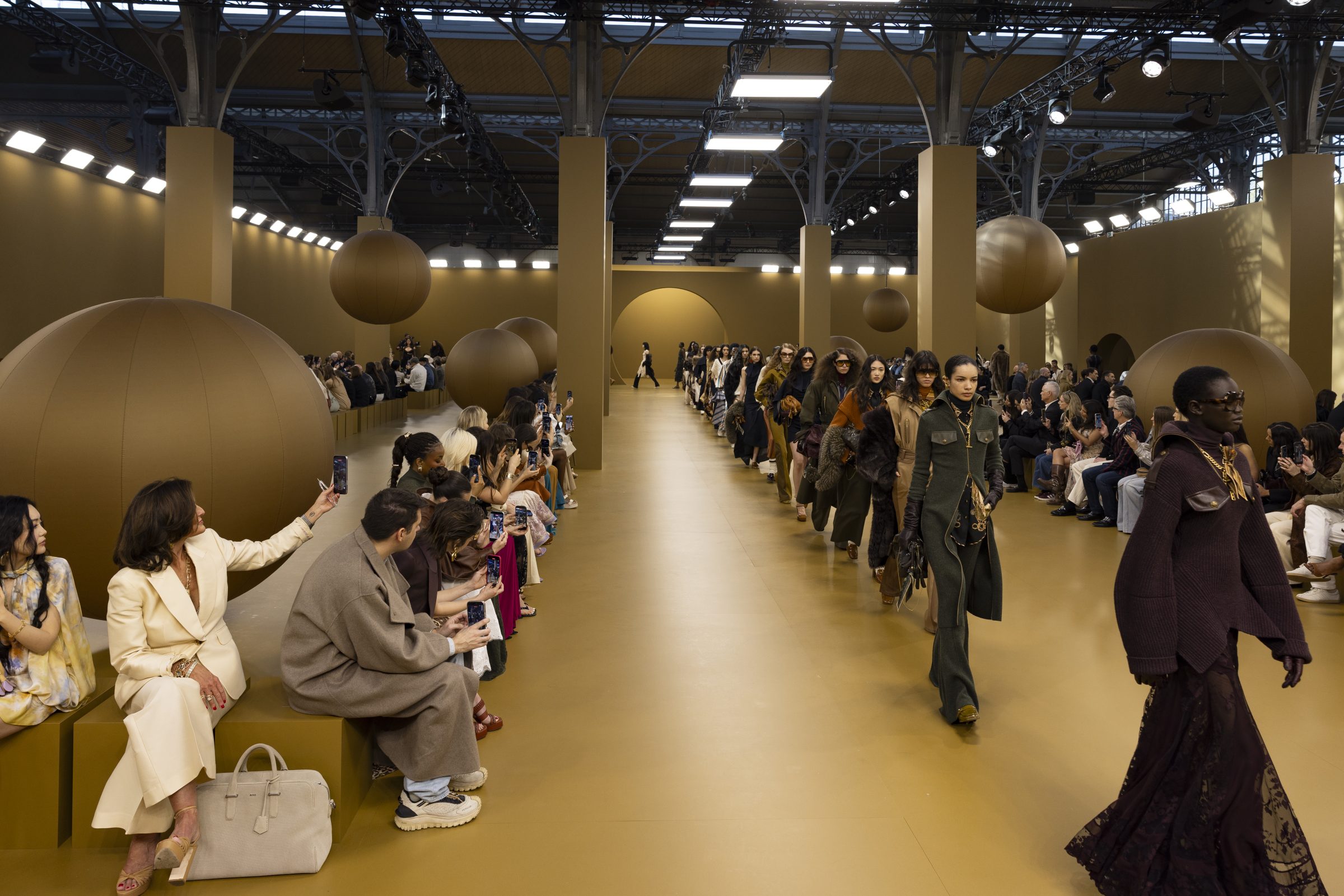 OBO_ZIMMERMANN_FW26_CARREAU DU TEMPLE_STEPHANE DEROUSSENT_HD205