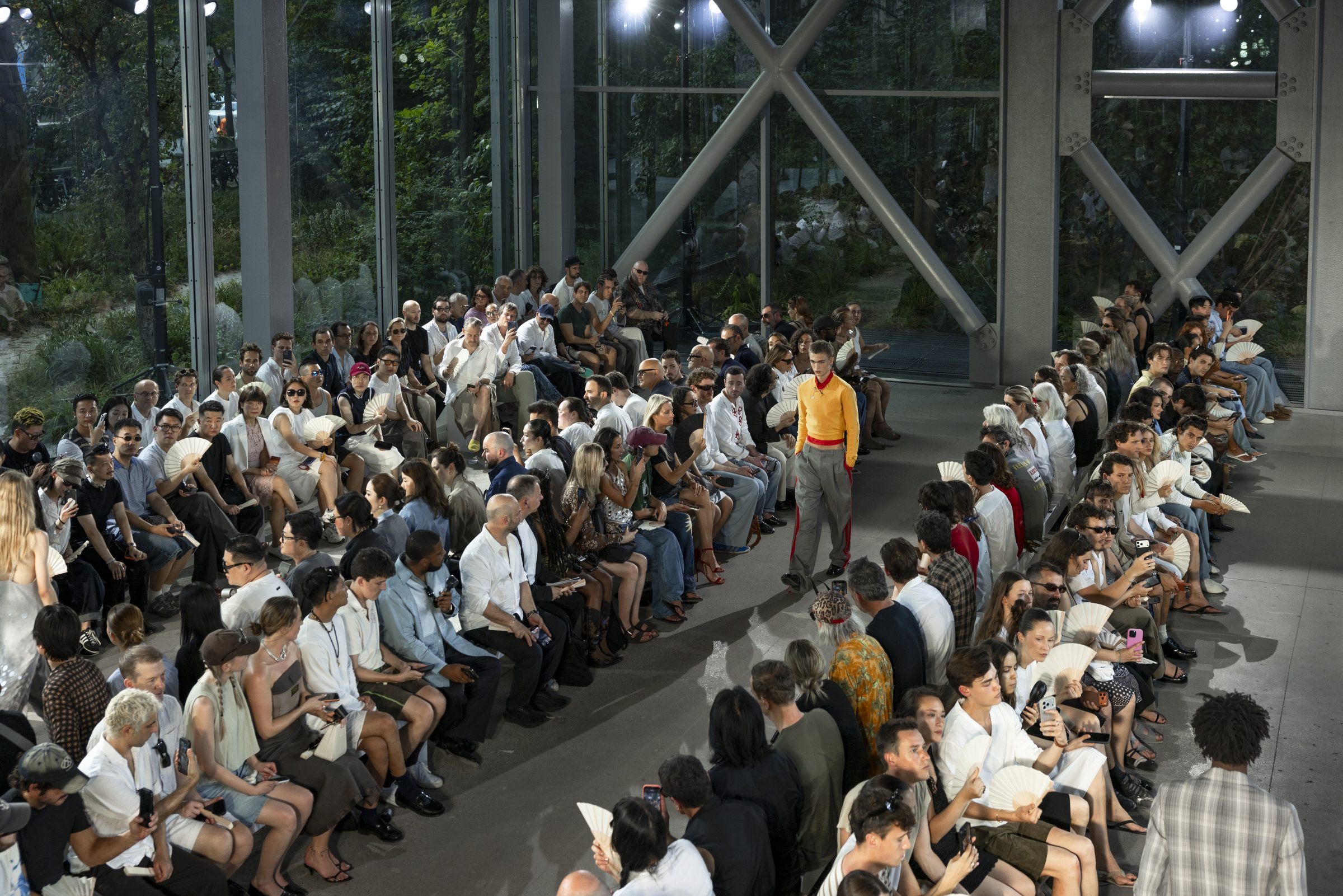 OBO_AMI_SS 27_EX FONDATION CARTIER_STEPHANE DEROUSSENT_HD_60
