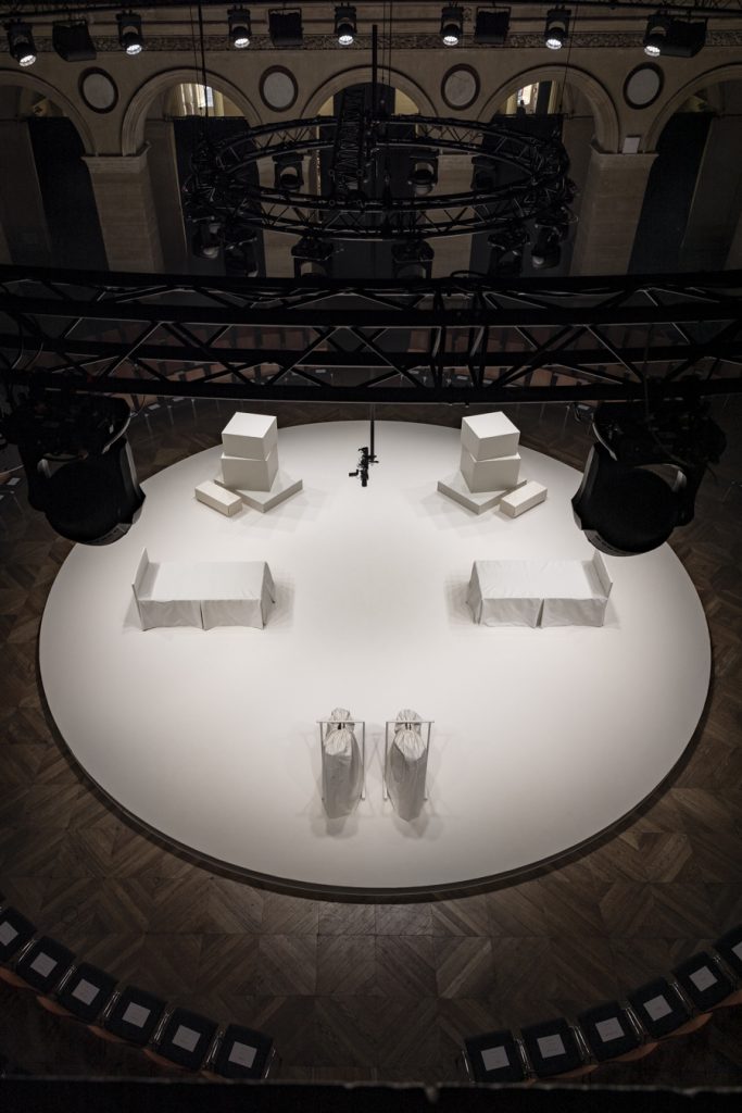 OBO_VIKTOR&amp;ROLF_HC FW26:27_PALAIS BRONGNIART_JULY 26_STEPHANE DEROUSSENT_INSTA_66